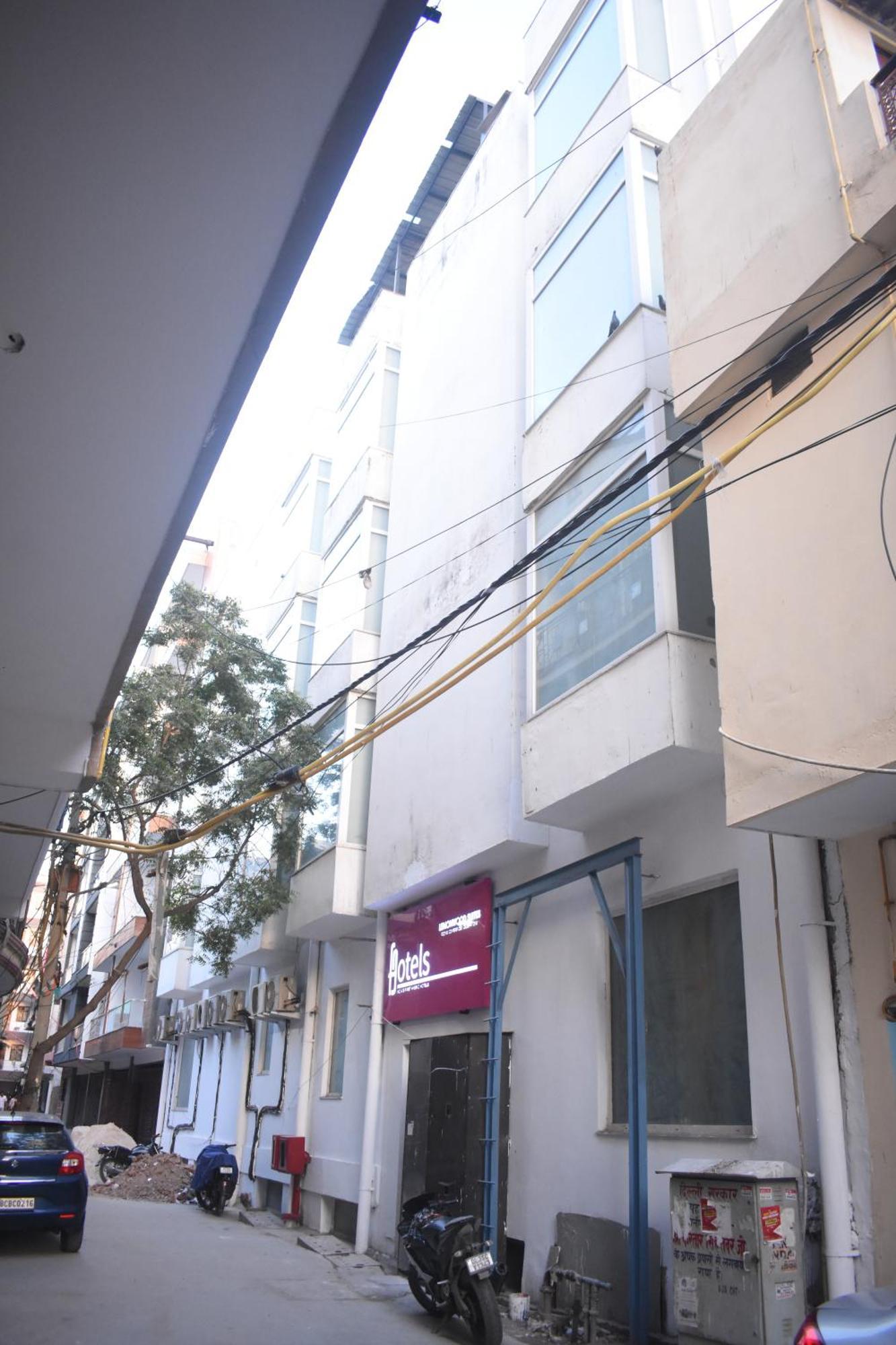 Lemonwood Suites By F9 Hotels - Trivoli Garden Chhatarpur Neu-Delhi Exterior foto